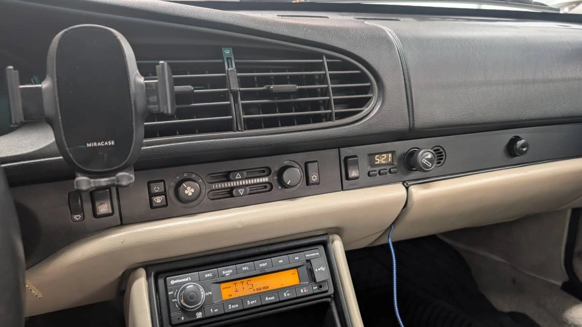 1988 Porsche 944 S - Image 8 of 15