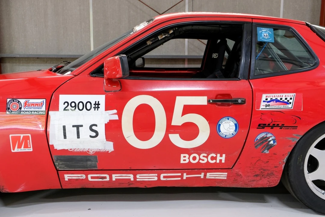 1988 Porsche 944 S - Image 6 of 31