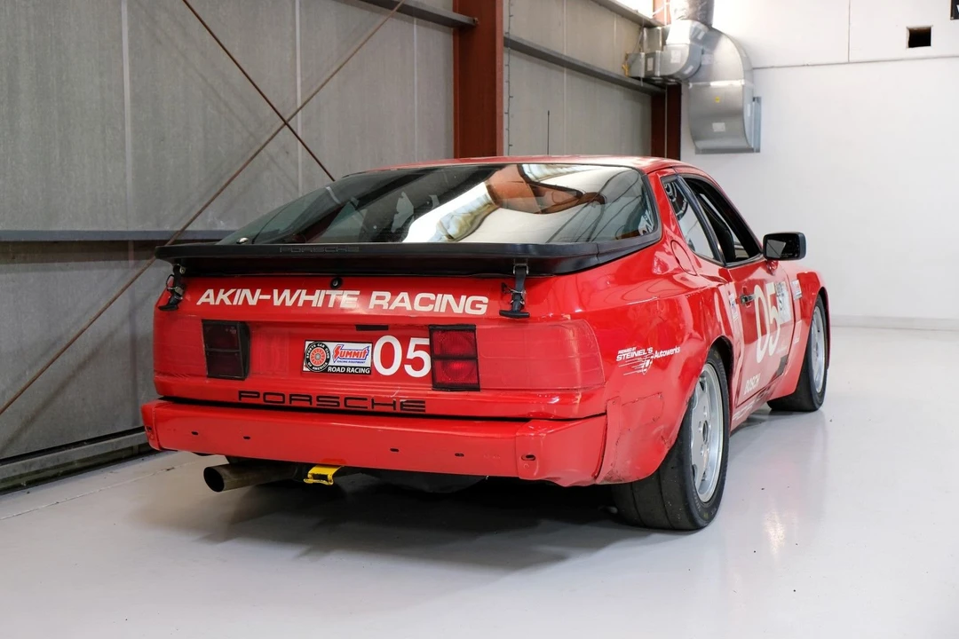 1988 Porsche 944 S - Image 24 of 31