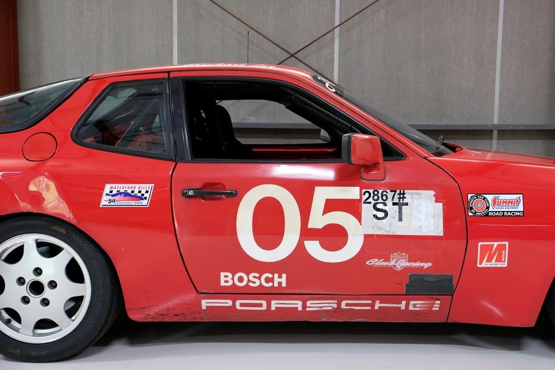 1988 Porsche 944 S - Image 28 of 31