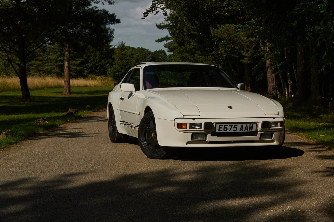 1988 Porsche 944 S - Image 3 of 30