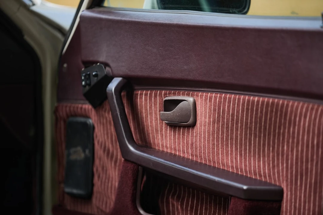1988 Porsche 944 S - Image 25 of 30