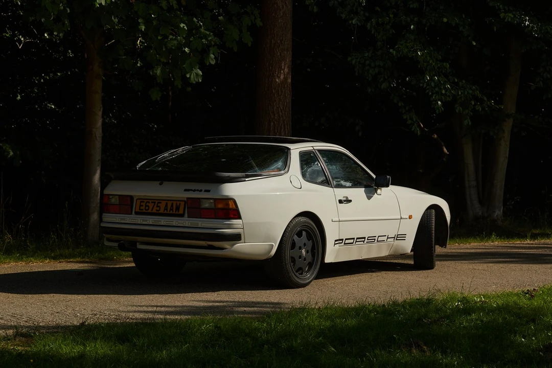 1988 Porsche 944 S - Image 6 of 30