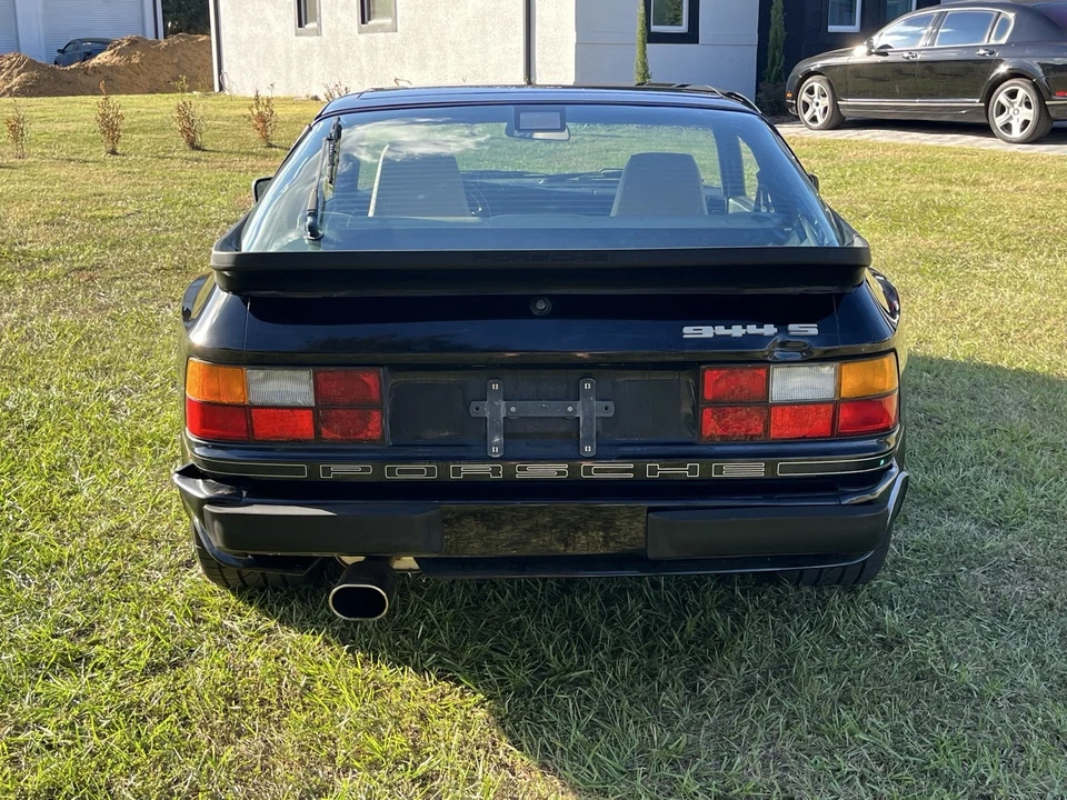1988 Porsche 944 S - Image 6 of 21