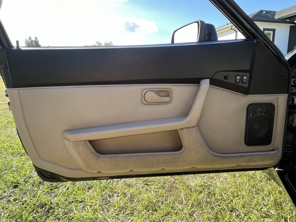 1988 Porsche 944 S - Image 15 of 21