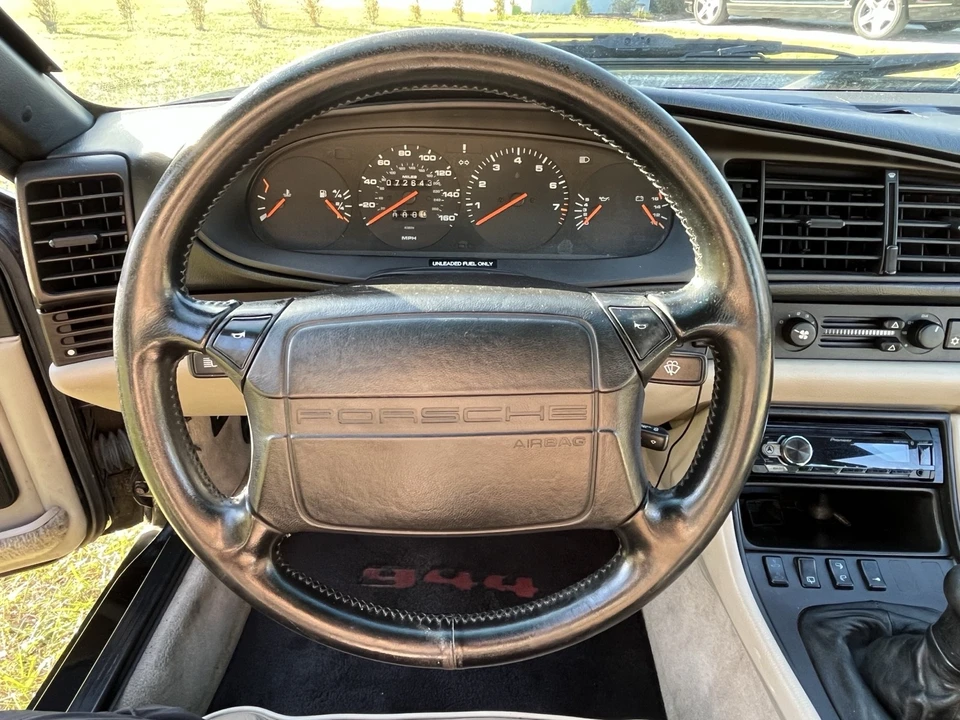1988 Porsche 944 S - Image 13 of 21