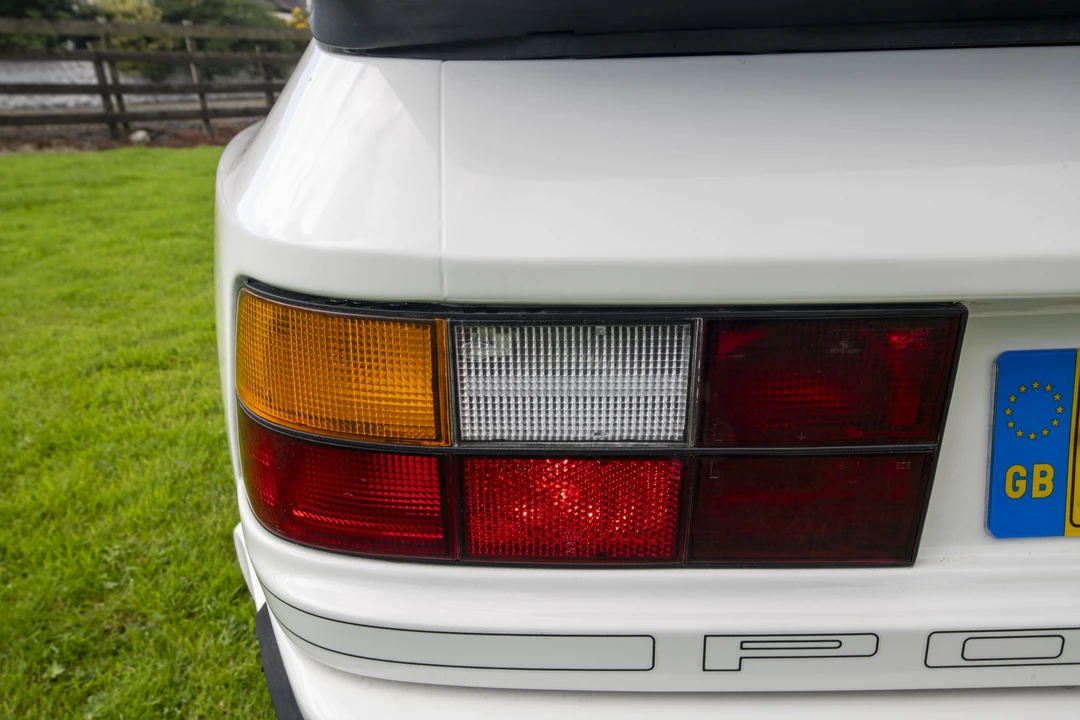 1988 Porsche 944 S - Image 26 of 31