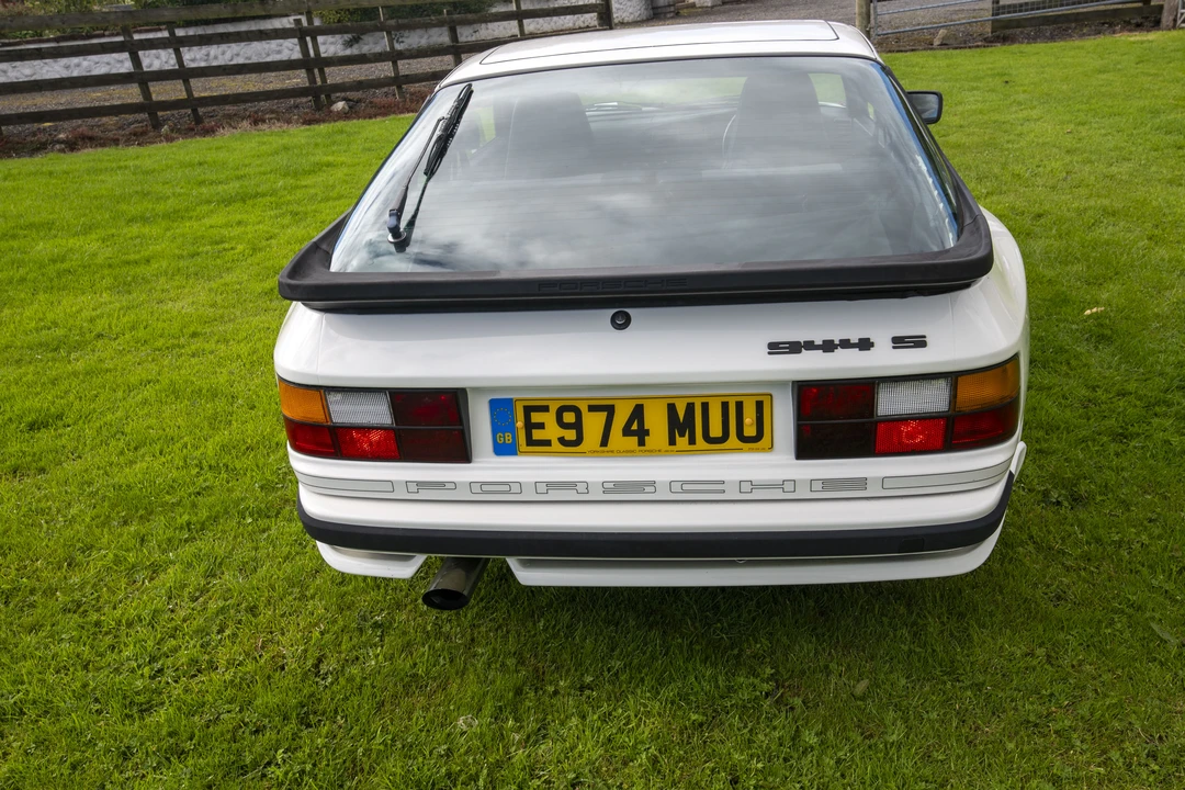1988 Porsche 944 S - Image 5 of 31