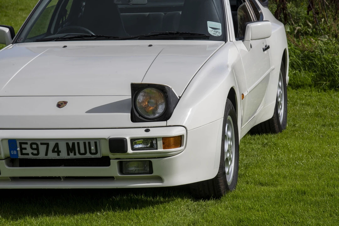 1988 Porsche 944 S - Image 14 of 31