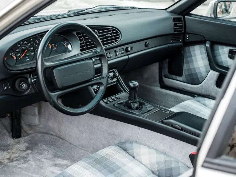 1988 Porsche 944 - Image 5 of 27