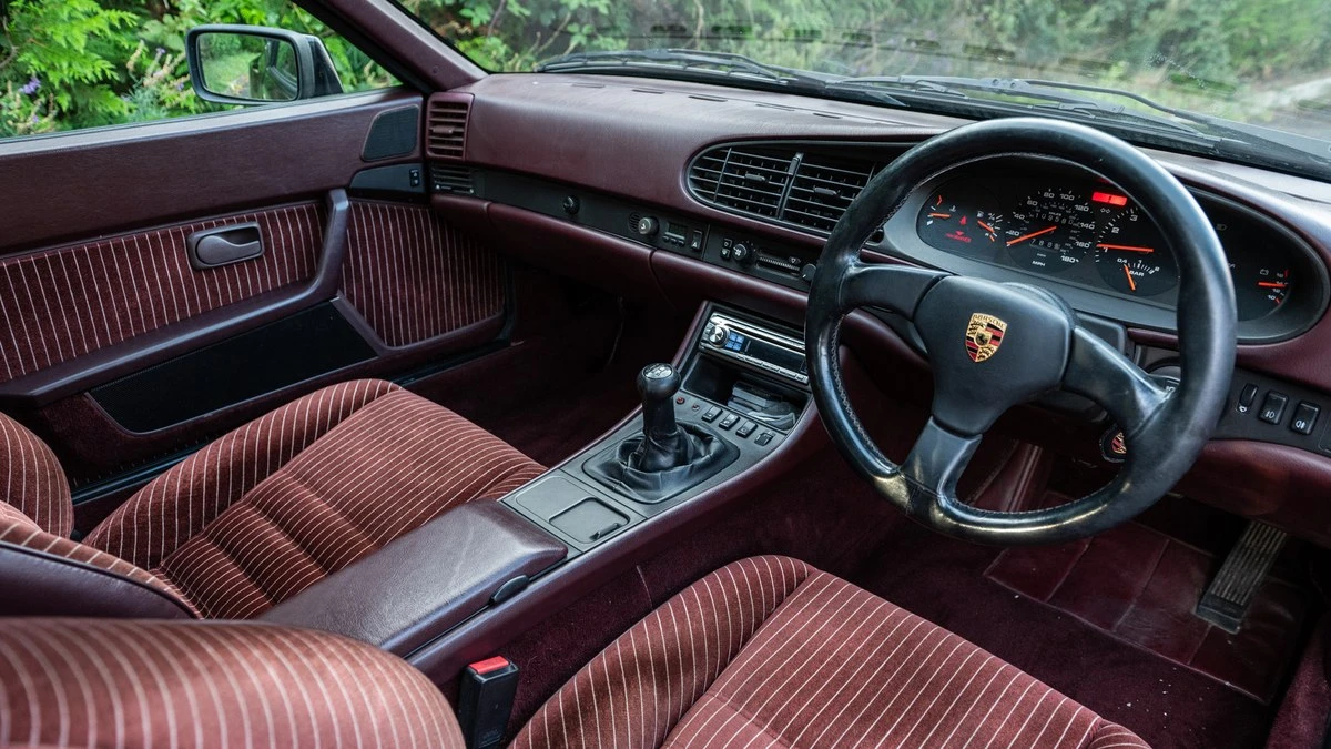 1988 Porsche 944 Turbo - Image 19 of 30