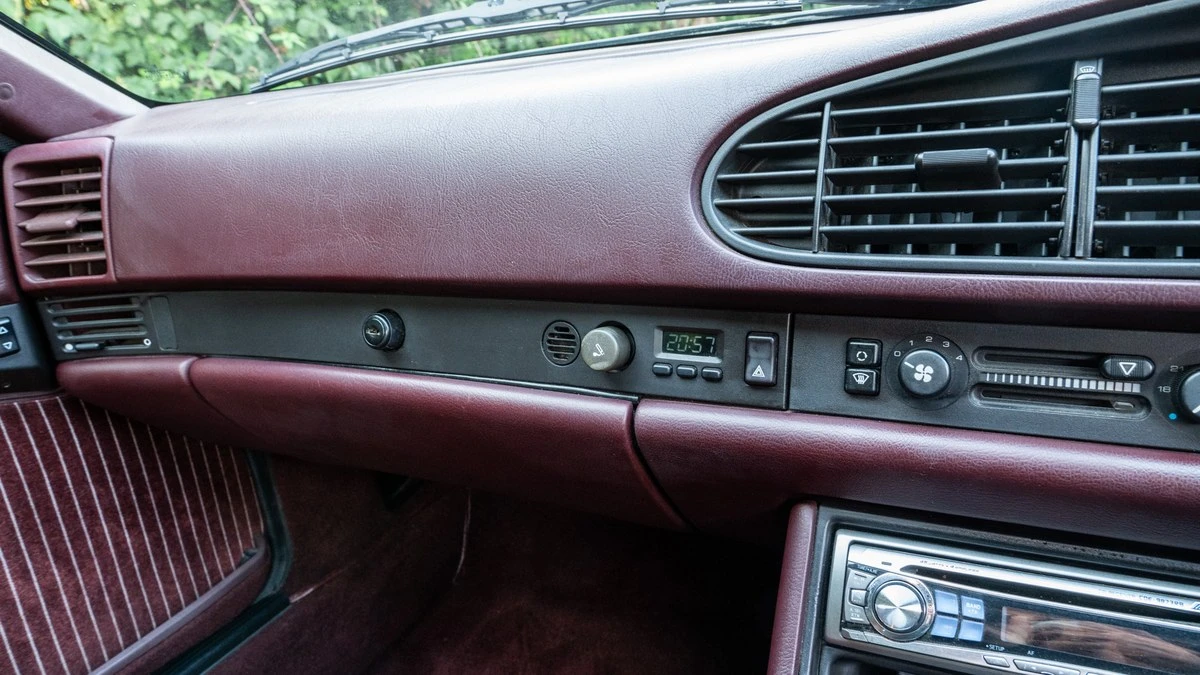 1988 Porsche 944 Turbo - Image 30 of 30