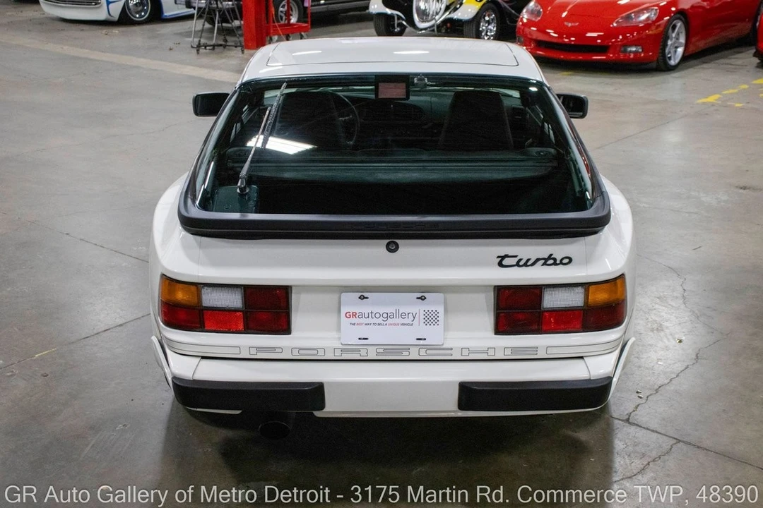 1988 Porsche 944 Turbo - Image 5 of 12