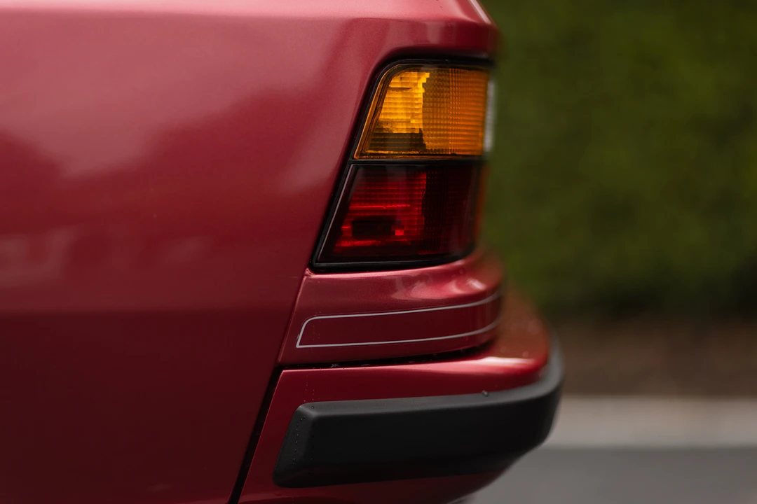 1988 Porsche 944 Turbo - Image 13 of 31