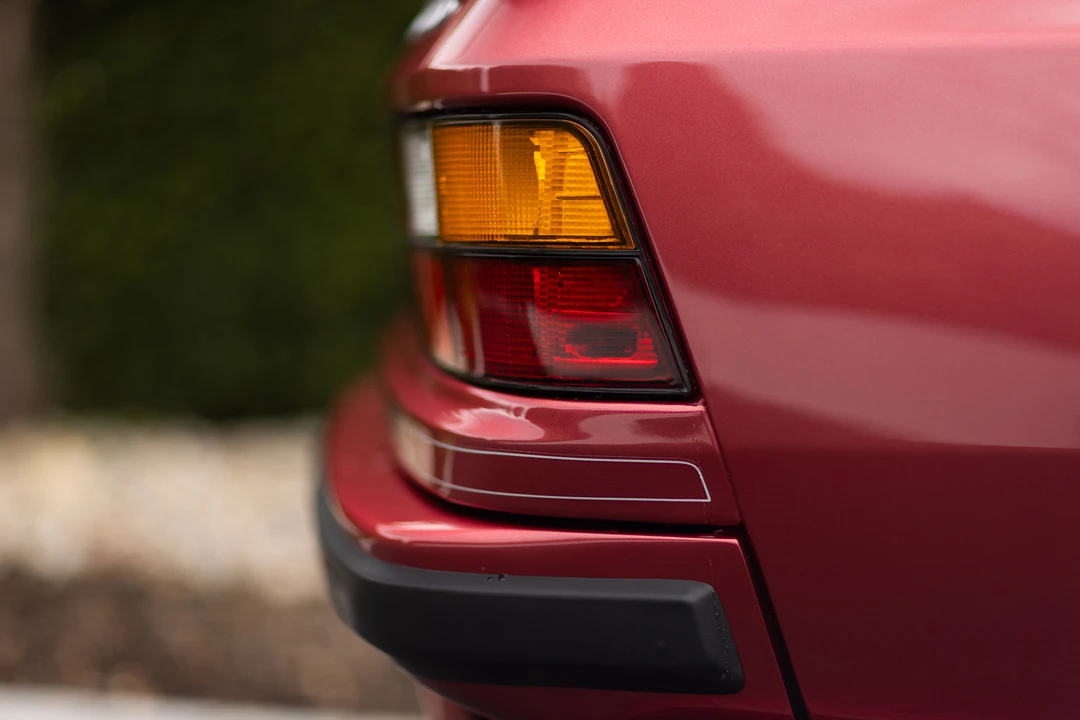 1988 Porsche 944 Turbo - Image 29 of 31