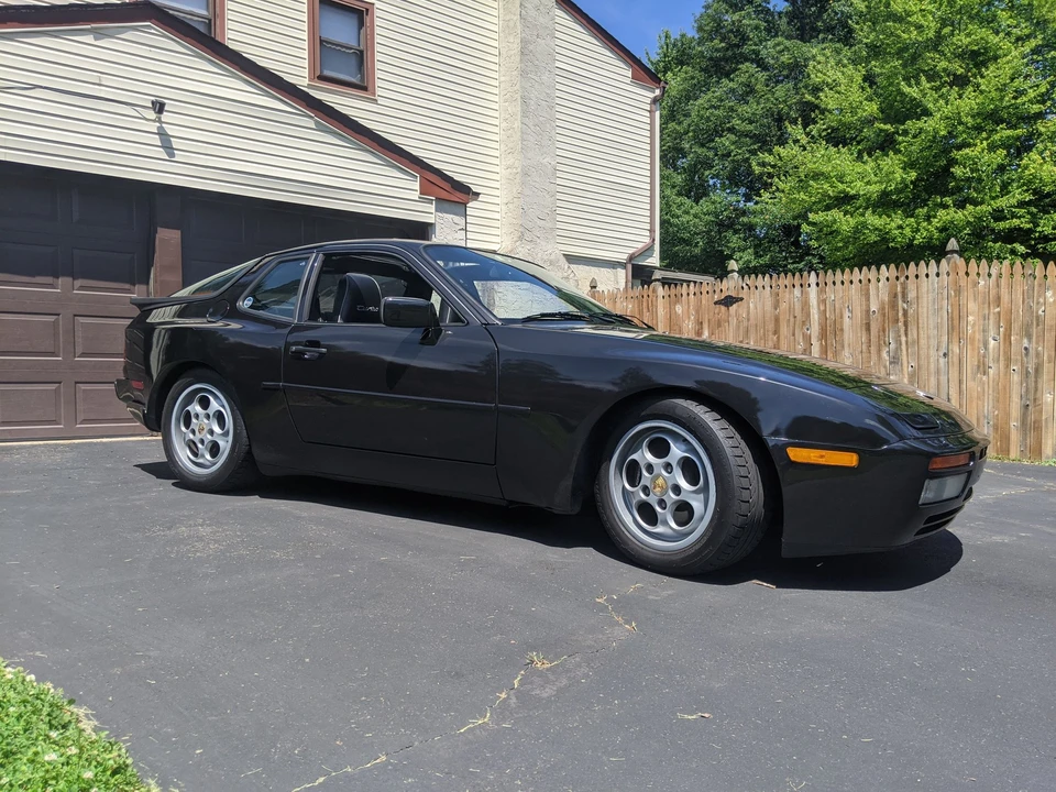 1988 Porsche 944 Turbo - Image 14 of 31