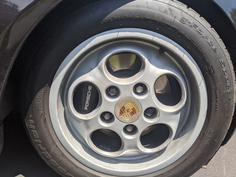 1988 Porsche 944 Turbo - Image 23 of 31