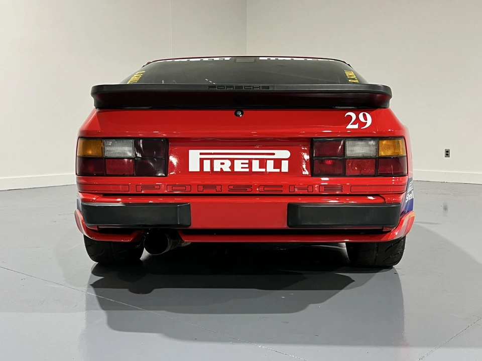 1988 Porsche 944 Turbo - Image 13 of 31