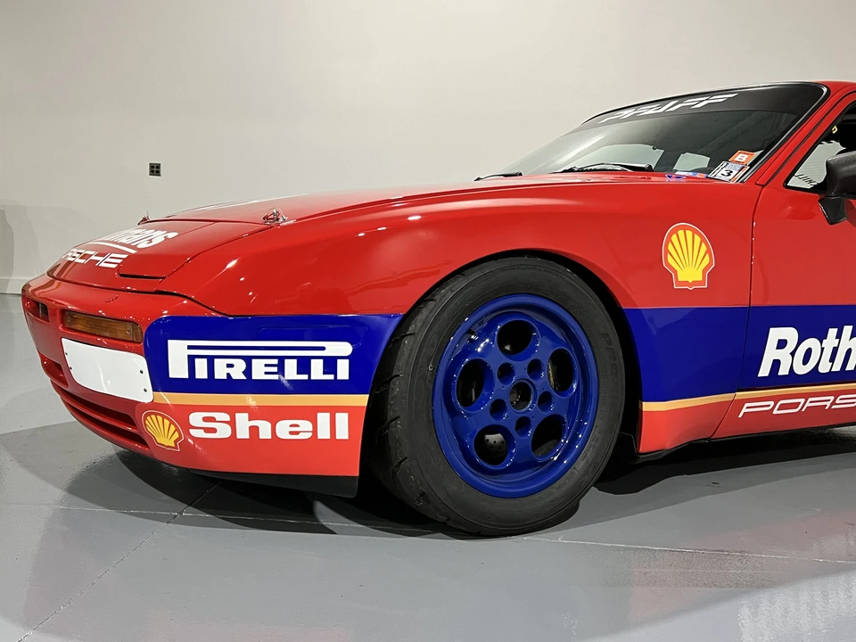 1988 Porsche 944 Turbo - Image 27 of 31
