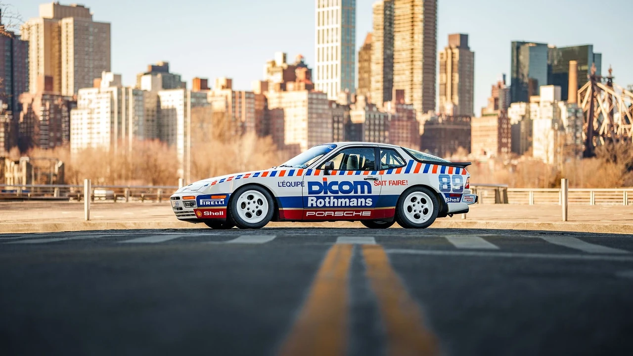 1988 Porsche 944 - Image 12 of 31