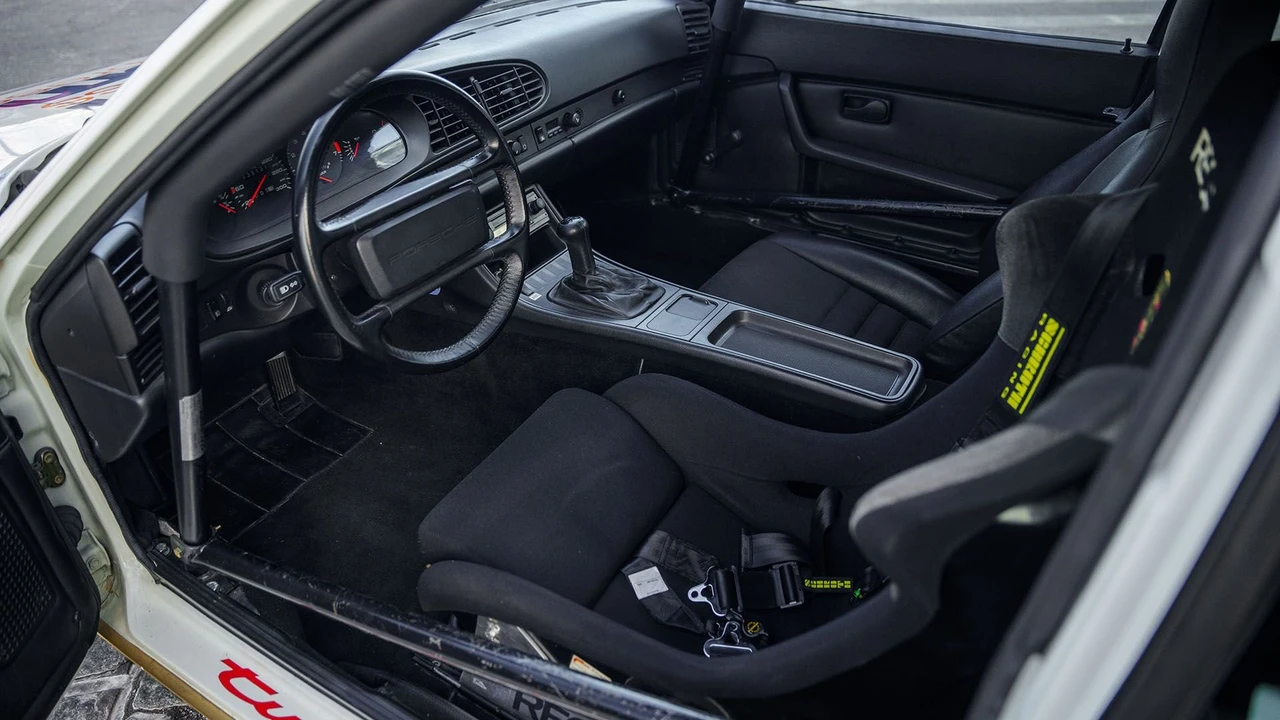 1988 Porsche 944 - Image 6 of 31