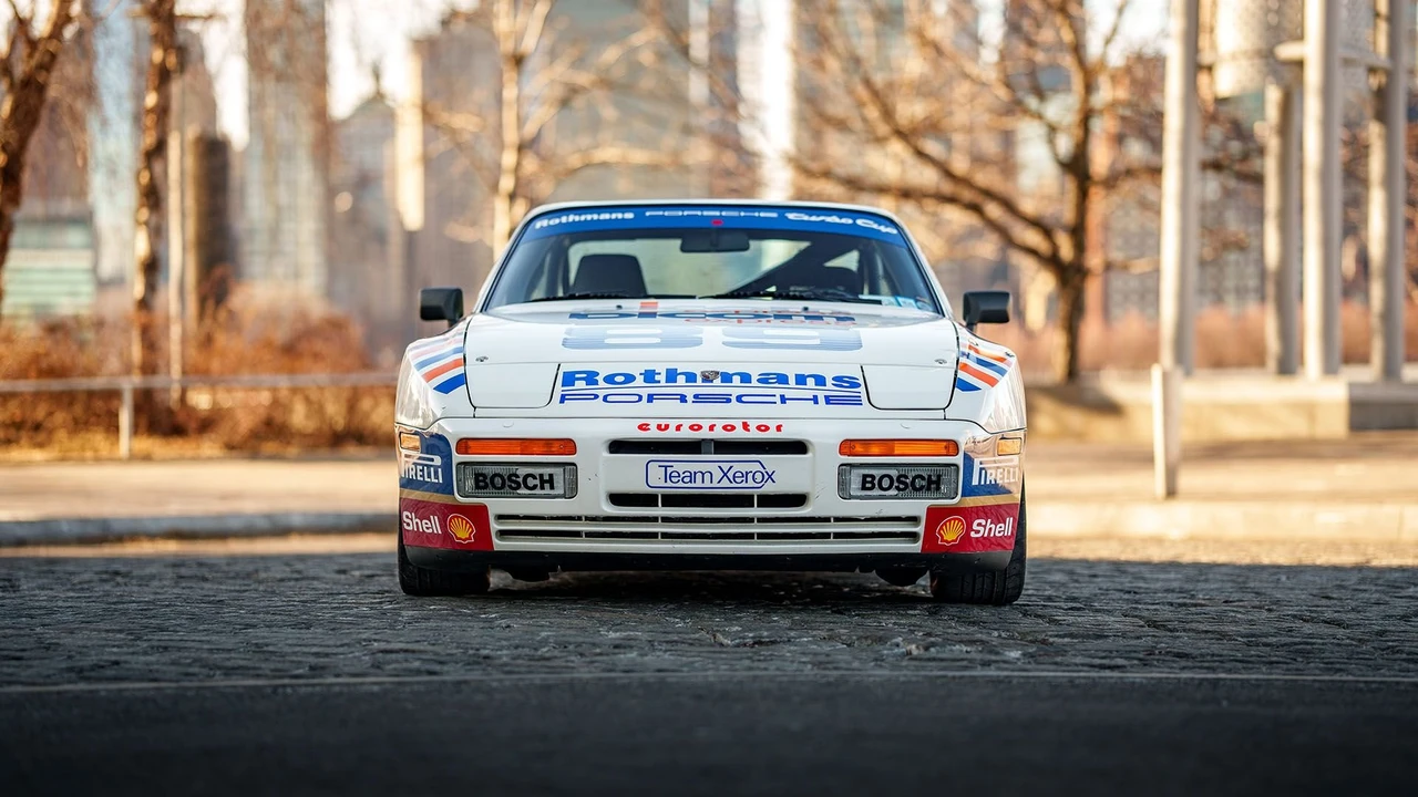 1988 Porsche 944 - Image 2 of 31