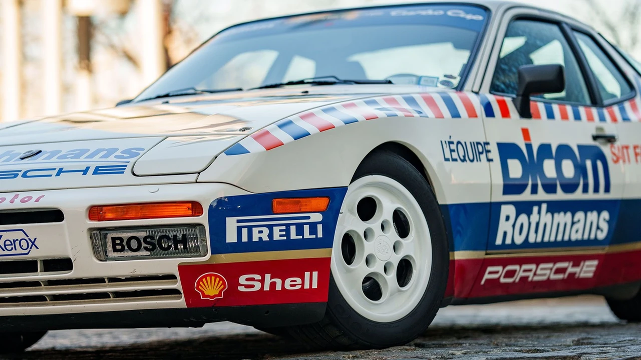 1988 Porsche 944 - Image 11 of 31