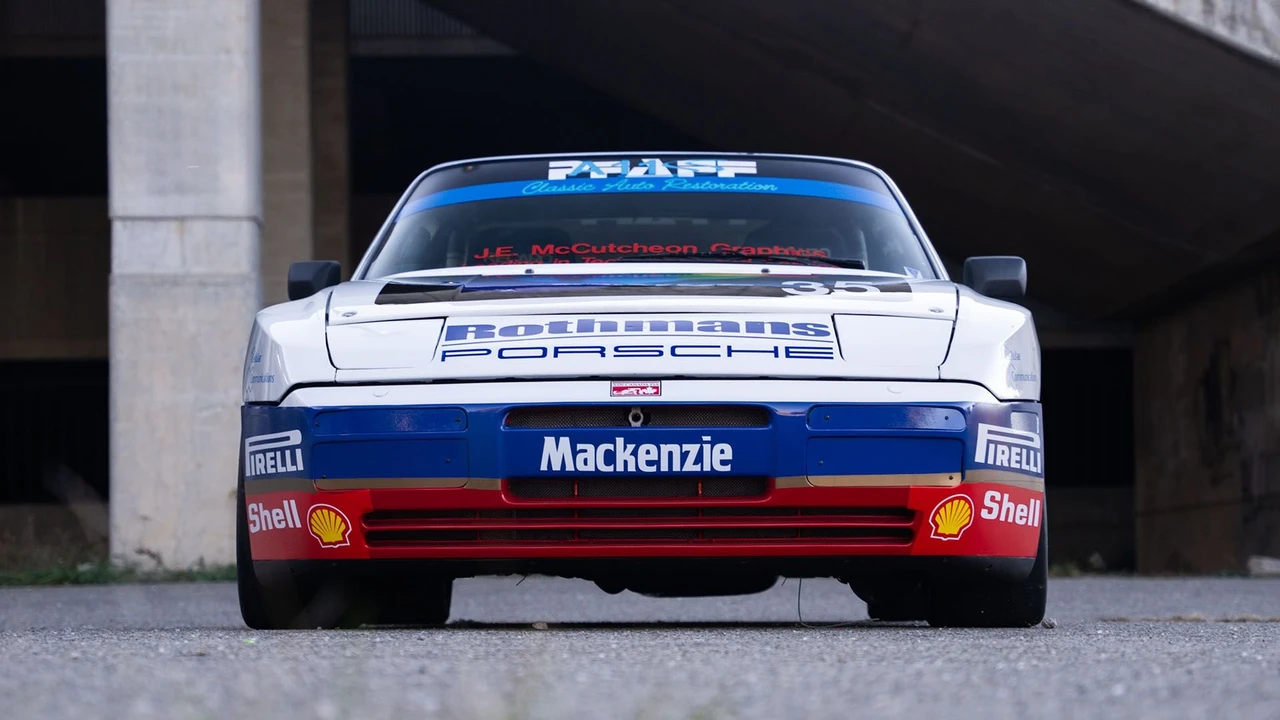 1988 Porsche 944 - Image 3 of 31