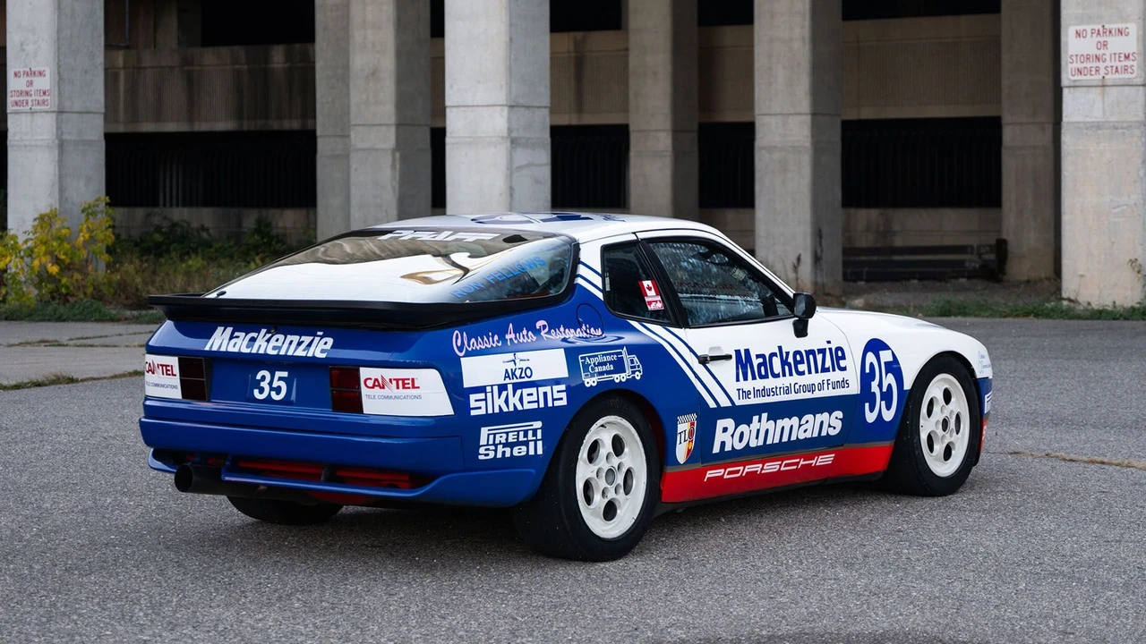1988 Porsche 944 - Image 19 of 31