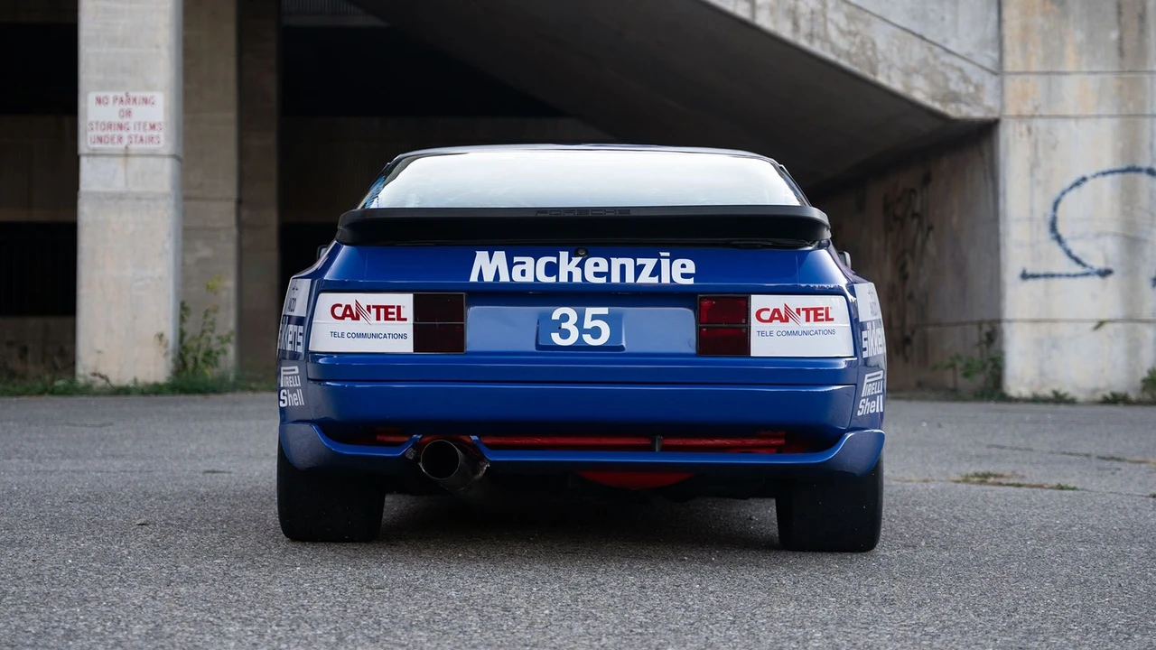 1988 Porsche 944 - Image 18 of 31