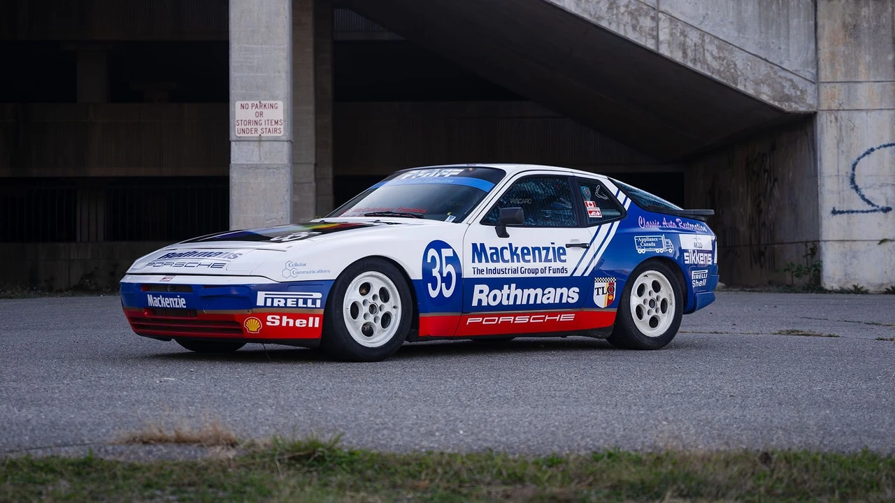 1988 Porsche 944 - Image 9 of 31