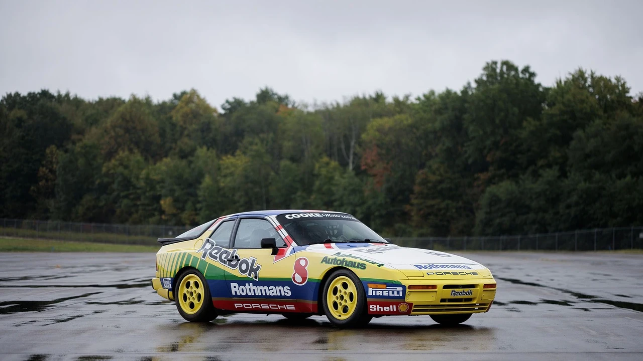 1988 Porsche 944 - Image 12 of 31