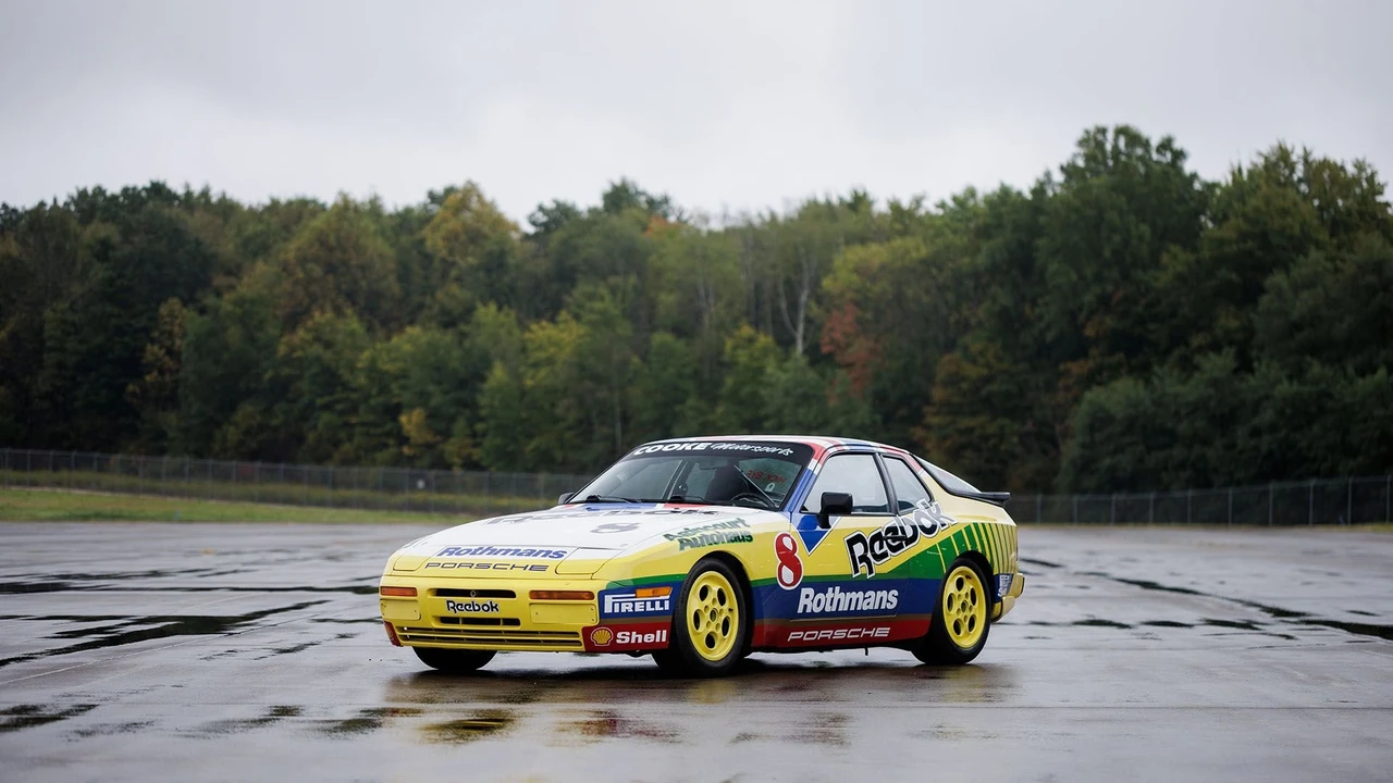 1988 Porsche 944 - Image 13 of 31