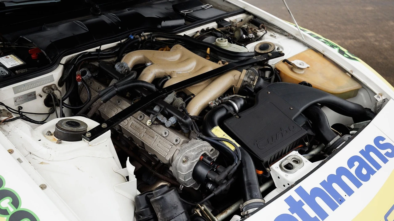 1988 Porsche 944 - Image 6 of 31