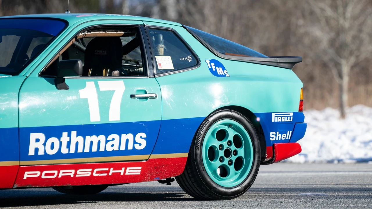 1988 Porsche 944 - Image 17 of 31