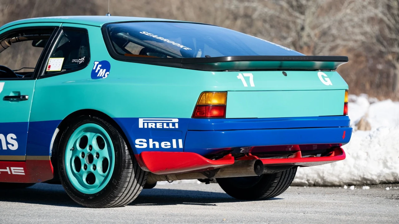 1988 Porsche 944 - Image 14 of 31