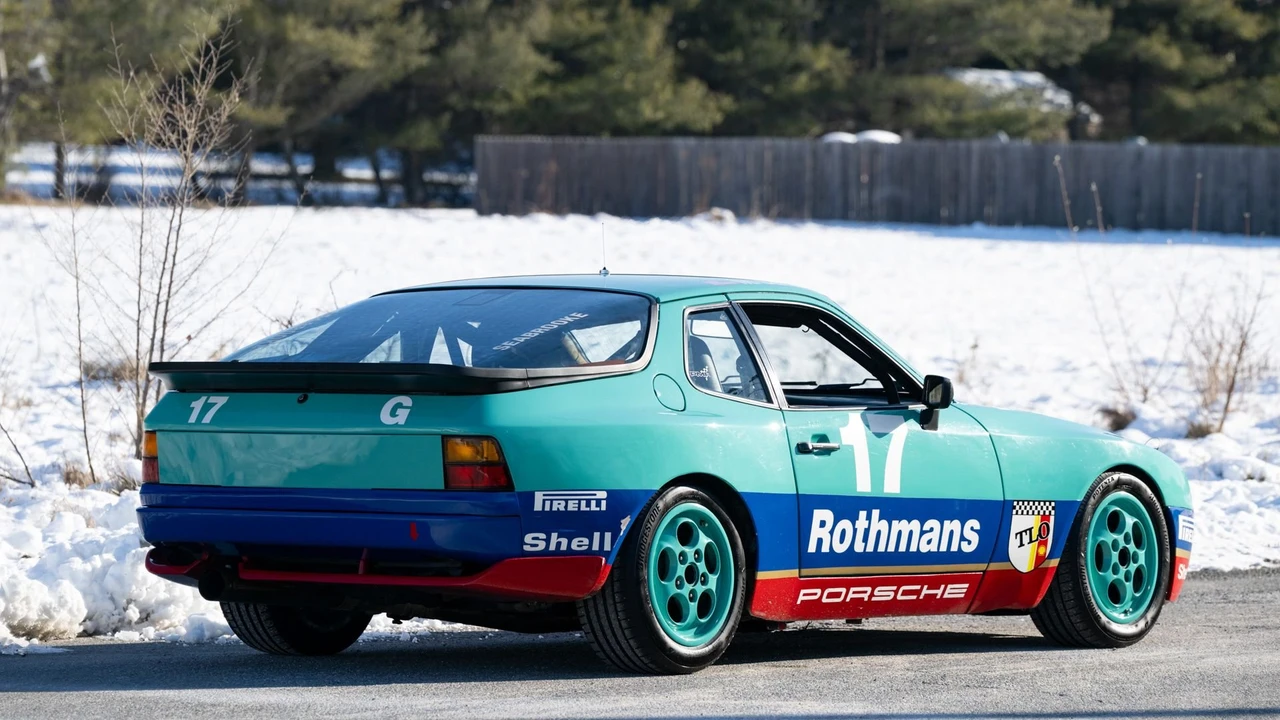 1988 Porsche 944 - Image 16 of 31