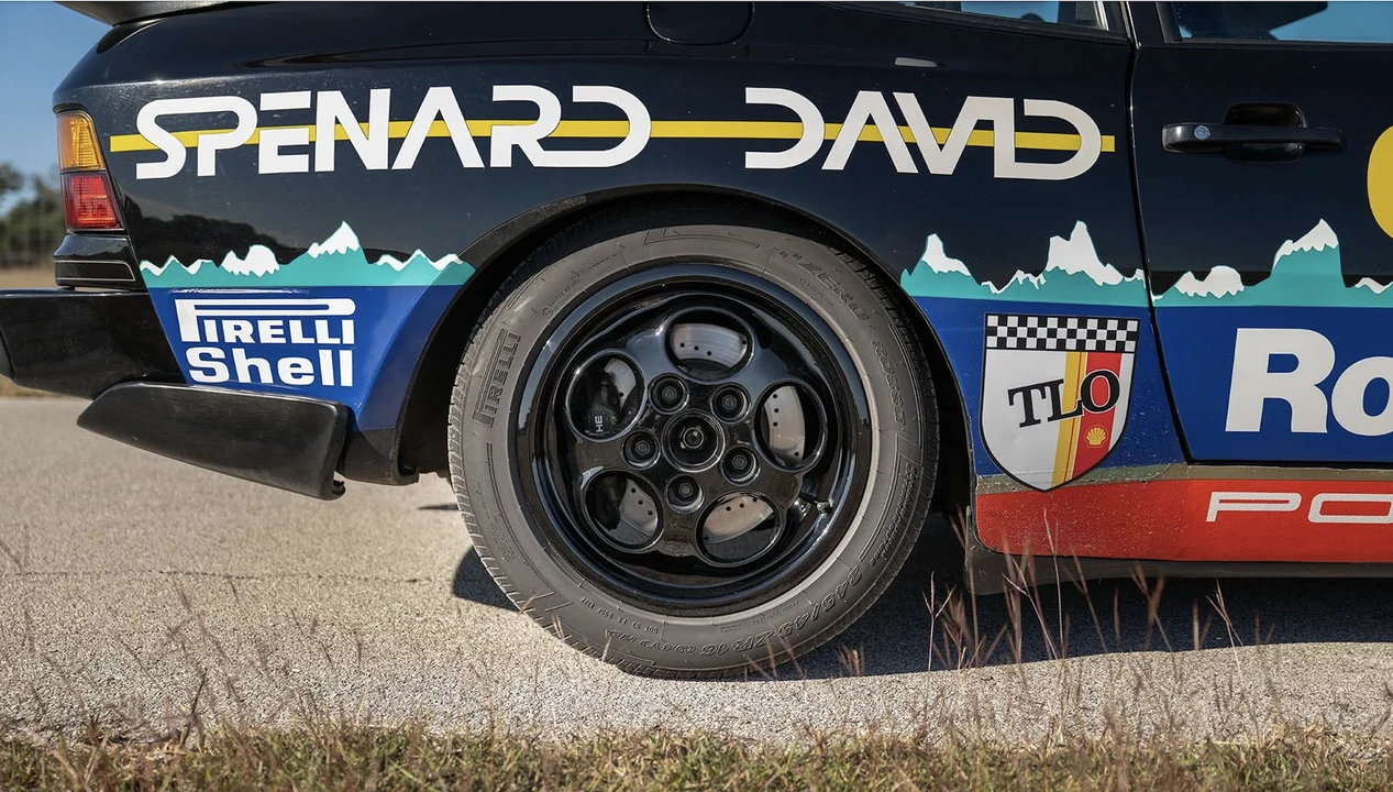 1988 Porsche 944 - Image 4 of 14