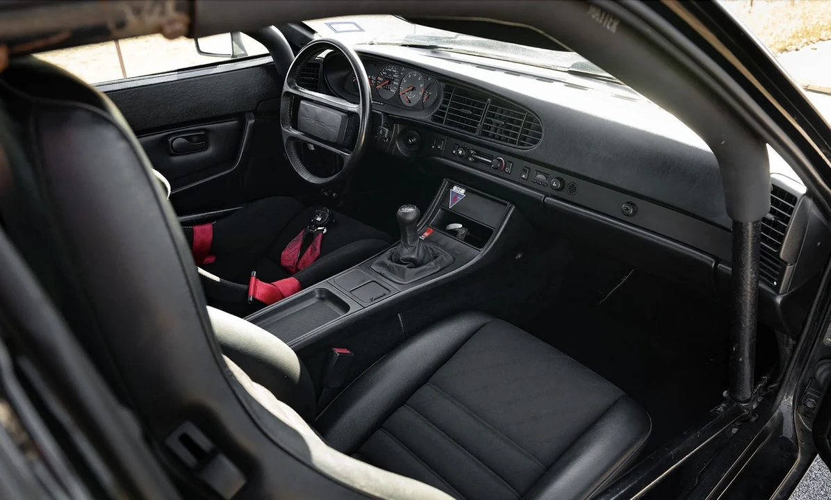 1988 Porsche 944 - Image 7 of 14