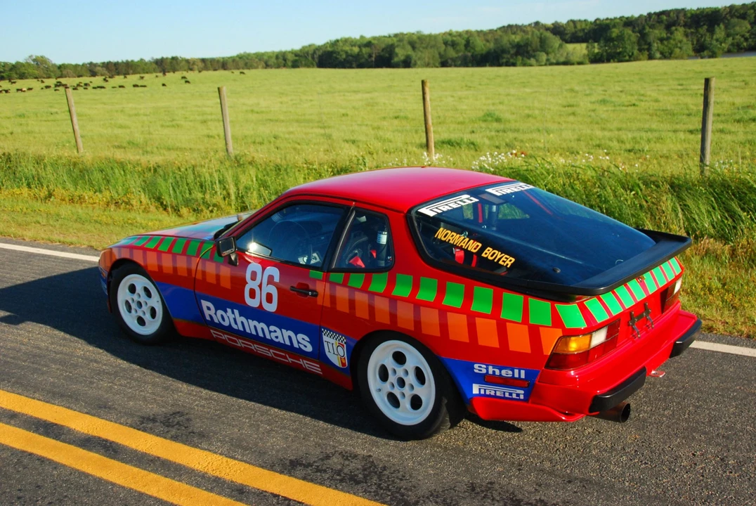 1988 Porsche 944 Turbo - Image 7 of 31