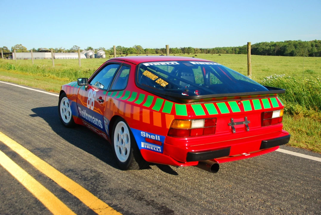 1988 Porsche 944 Turbo - Image 9 of 31