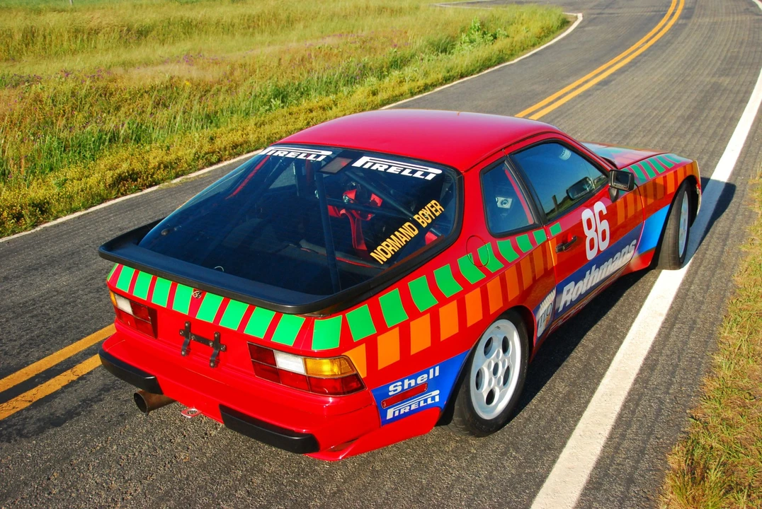 1988 Porsche 944 Turbo - Image 13 of 31