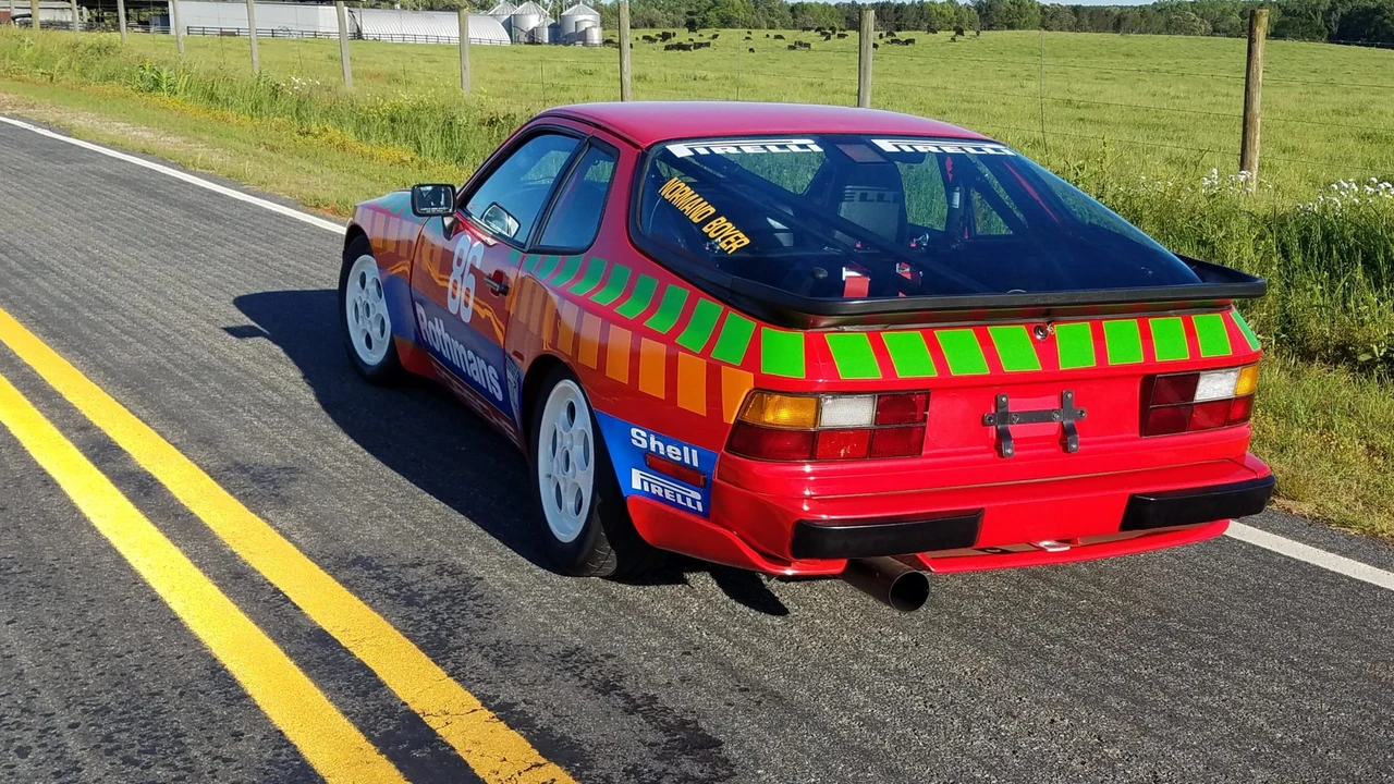 1988 Porsche 944 Turbo - Image 10 of 31