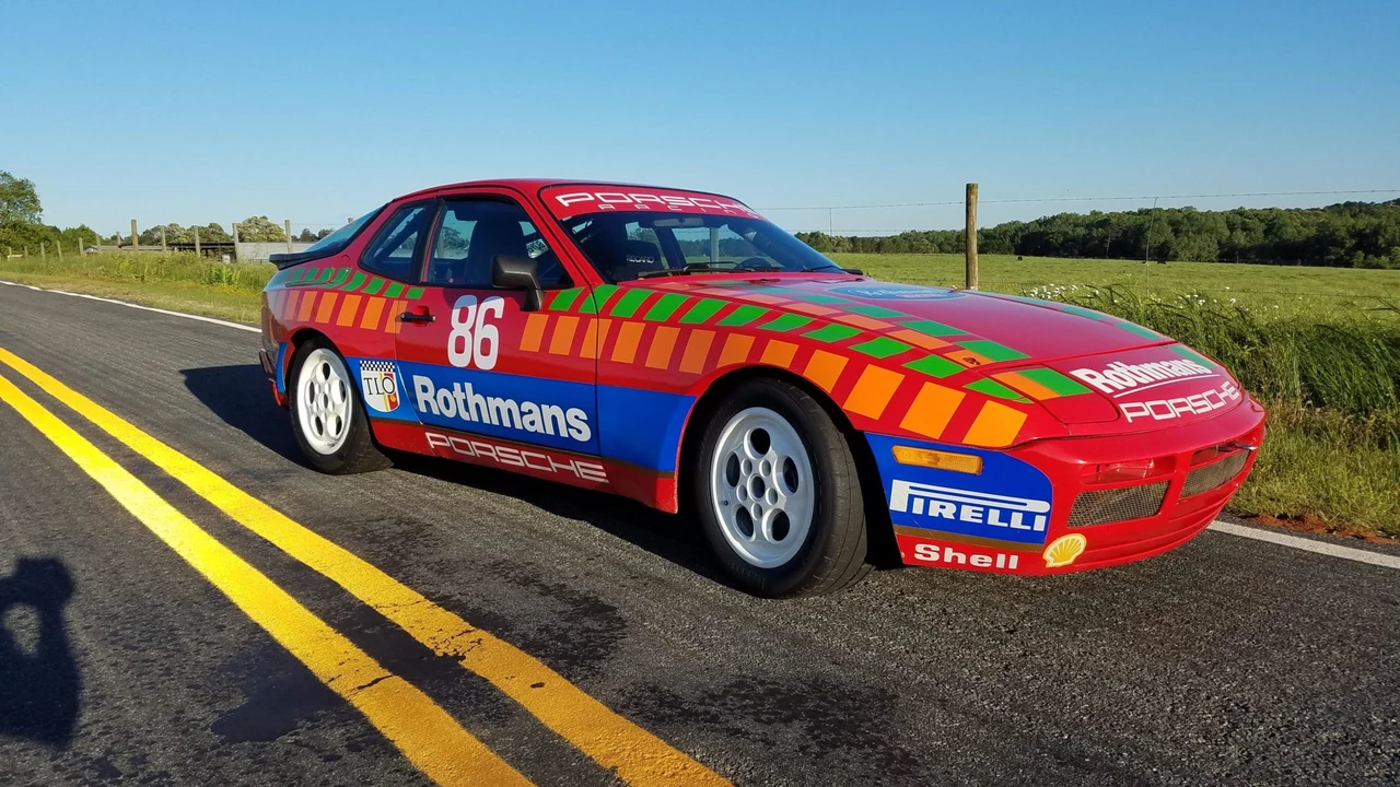 1988 Porsche 944 Turbo - Image 23 of 31