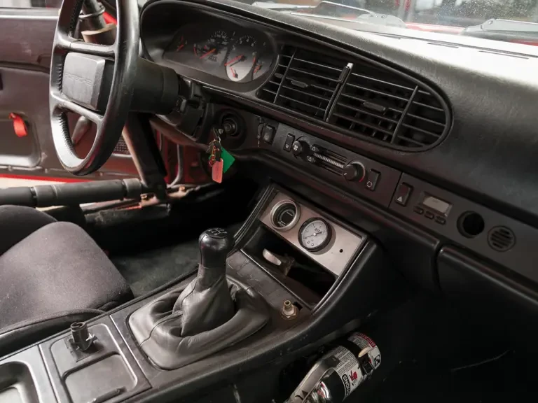 1988 Porsche 944 Turbo - Image 25 of 29