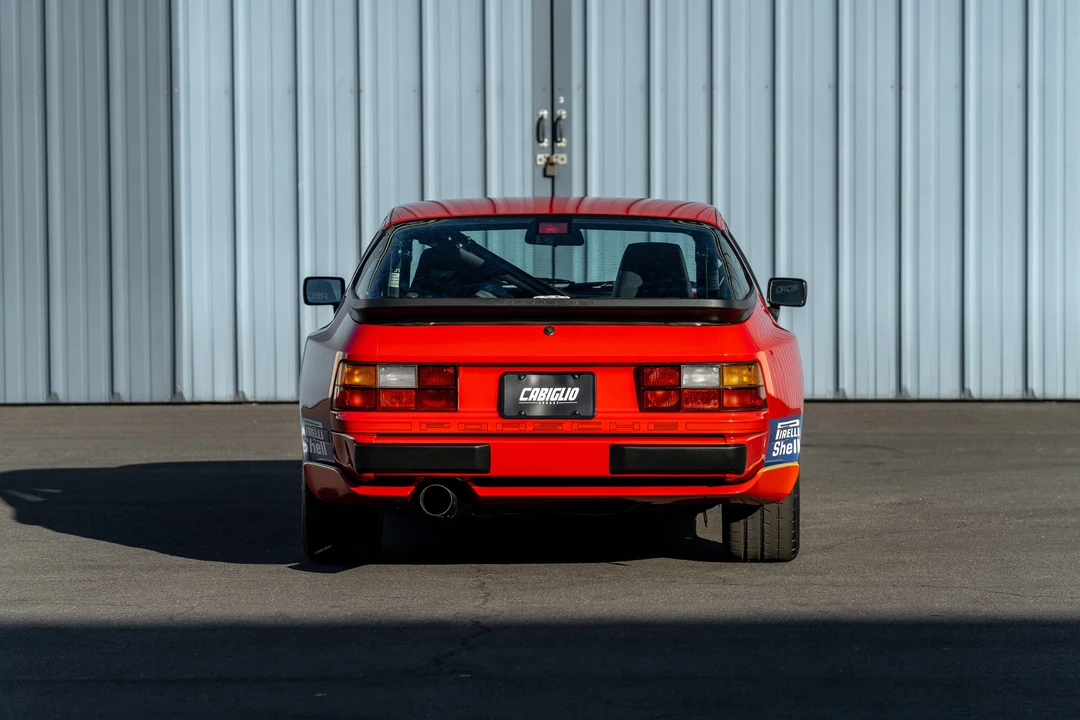 1988 Porsche 944 Turbo - Image 23 of 31