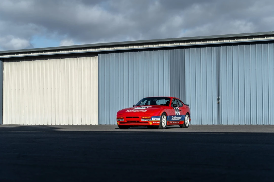 1988 Porsche 944 Turbo - Image 2 of 31