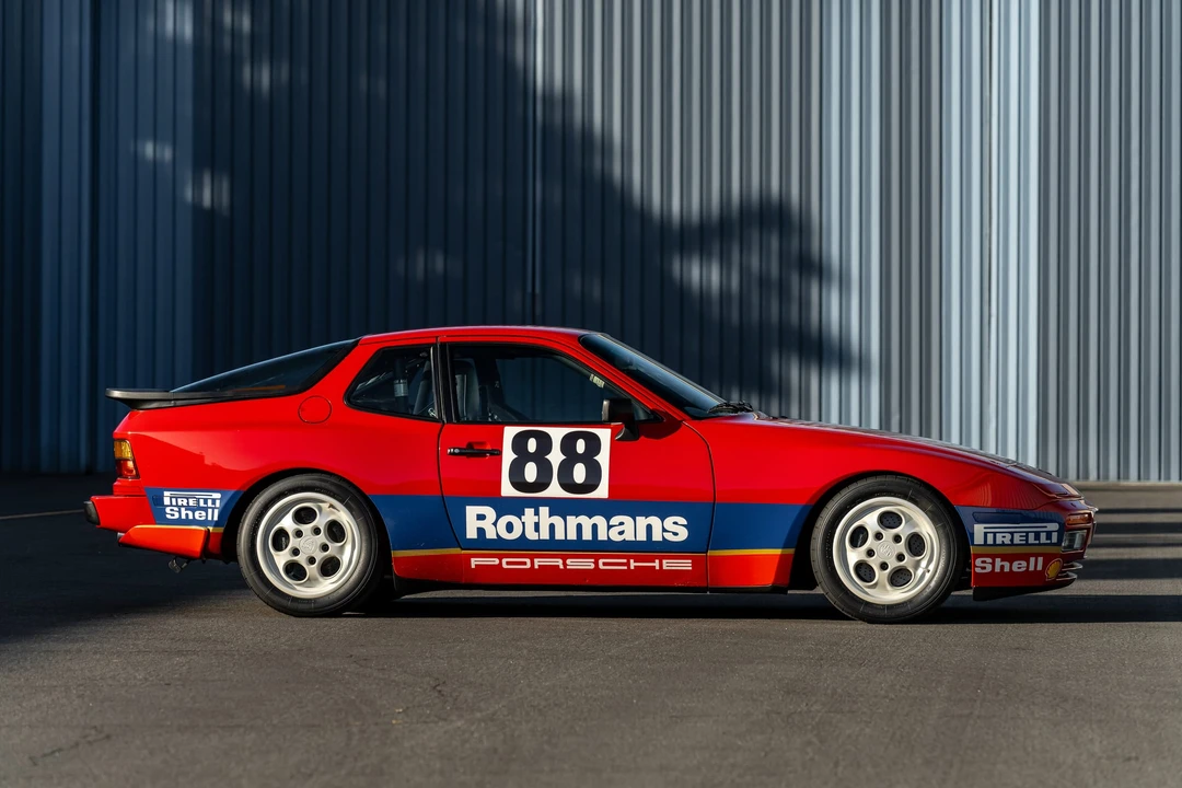 1988 Porsche 944 Turbo - Image 13 of 31