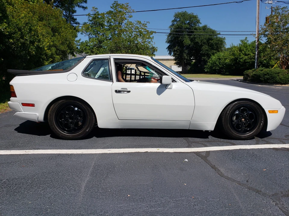 1988 Porsche 944 Turbo - Image 5 of 31