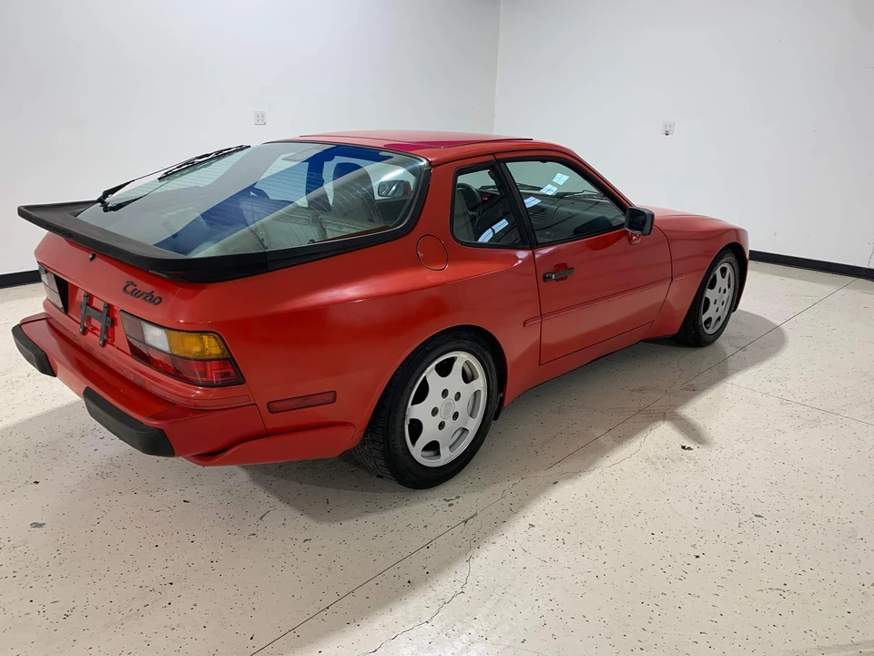 1988 Porsche 944 Turbo - Image 5 of 31